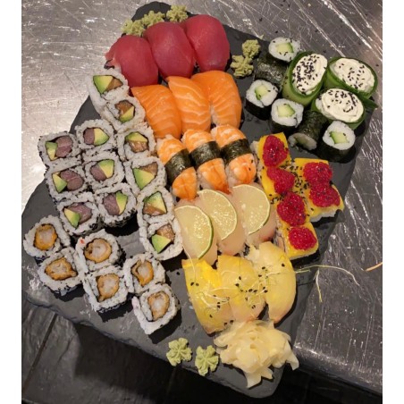 Friends Sushi box 48